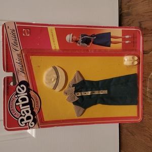 Barbie fashion classic vintage dress